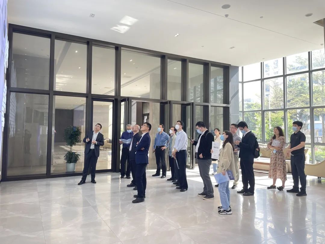国家发改委国土开发与地区经济研究所调研组一行莅临广东医谷•南沙一园考察调研