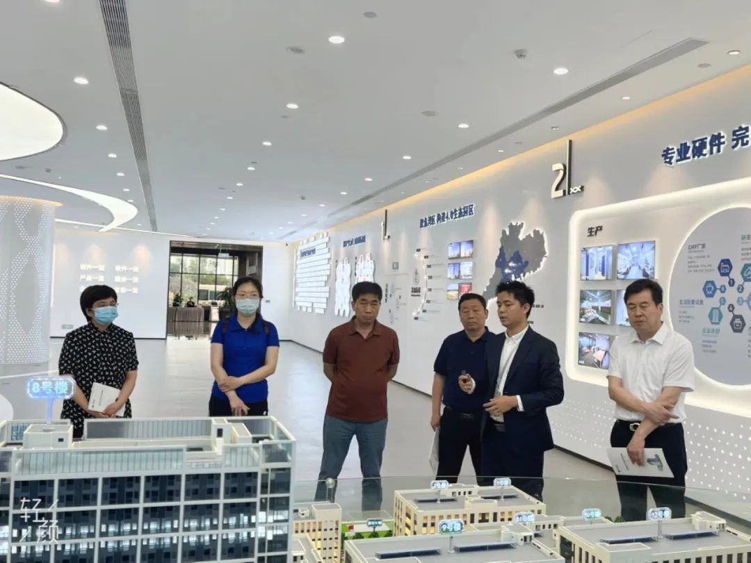 河北省沧州市政协考察团一行莅临广东医谷•珠海生命科学园考察交流